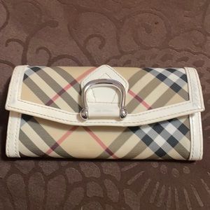 Burberry flap wallet